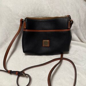 Dooney & Bourke cross body